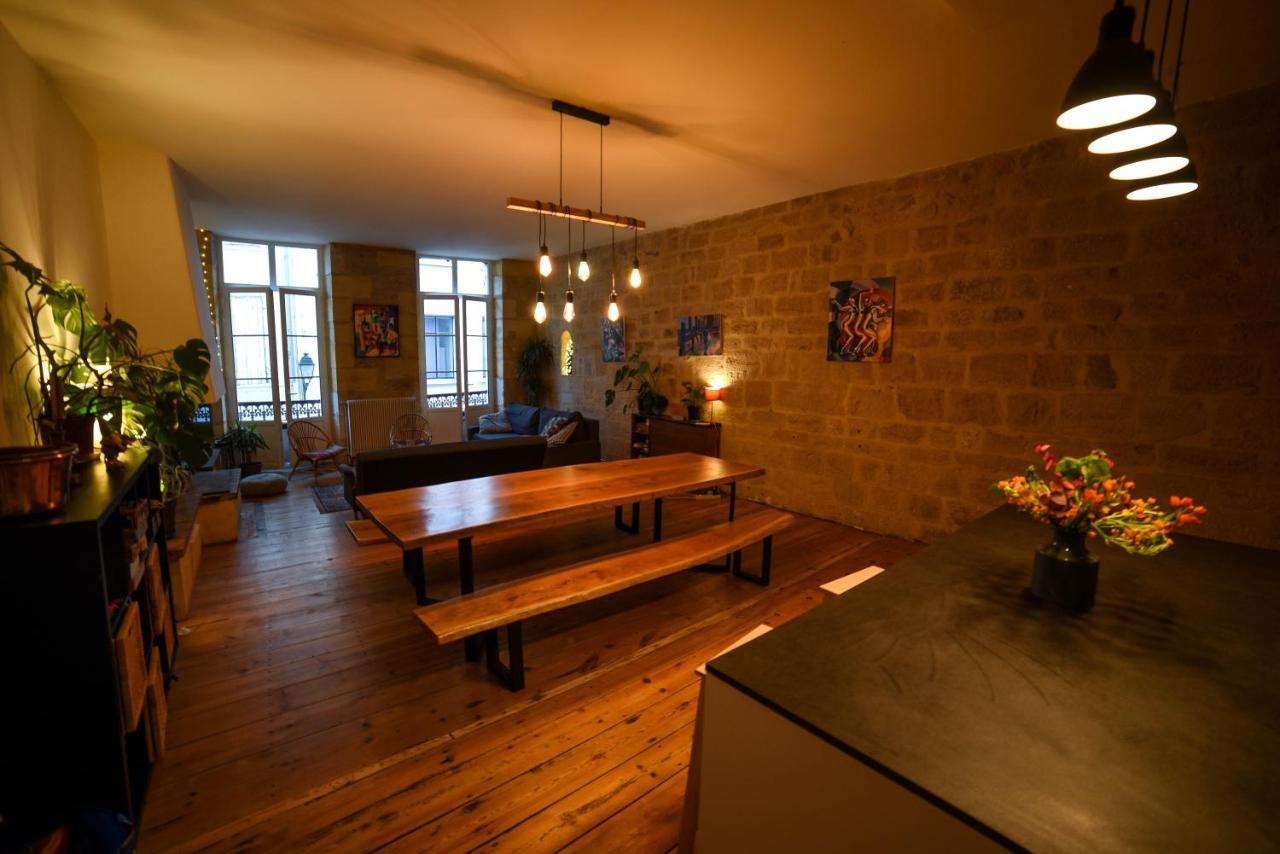 Amani Hostel La Réole Zewnętrze zdjęcie