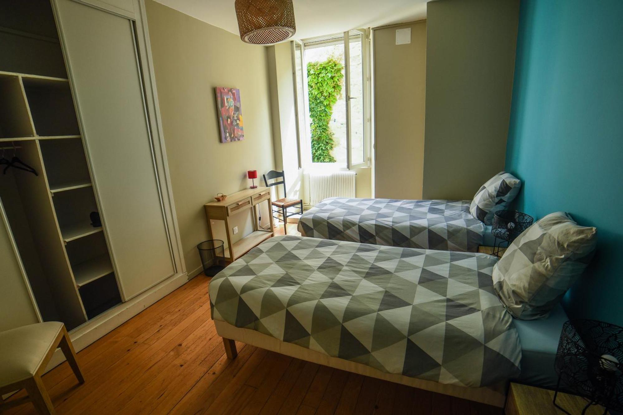 Amani Hostel La Réole Zewnętrze zdjęcie